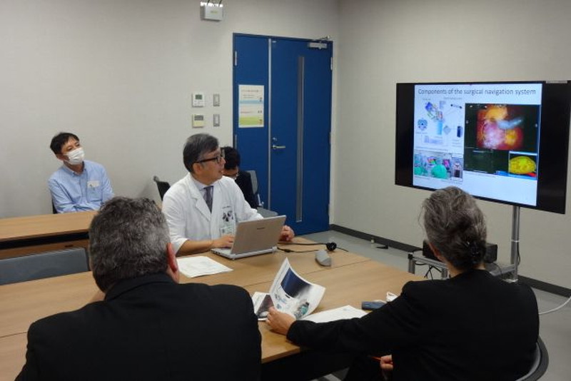 先端医療イノベーションセンター訪問